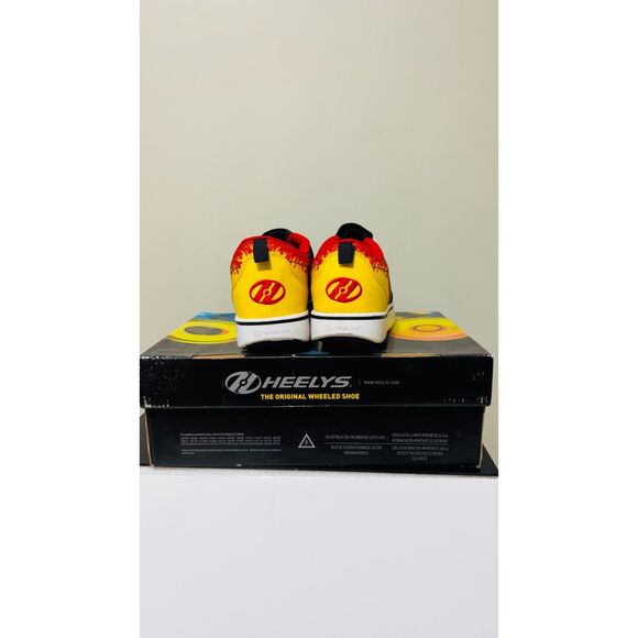 Original Heelys Pro 20 X2 Wheeled Shoes Kids Youth 4 Black Red Yellow Flames - Picture 4 of 8